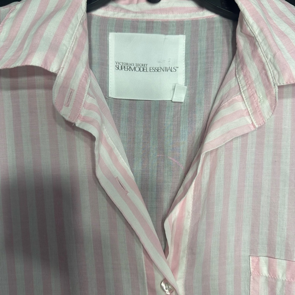 VICTORIA SECRET Pink Button-Up Shirt size M pre owned Exellent condition - Picture 3 of 8